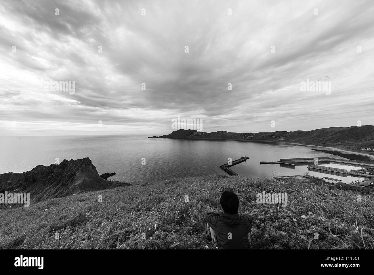 Guardando a capo in Rebun-isola,Hokkaido, Giappone Foto Stock