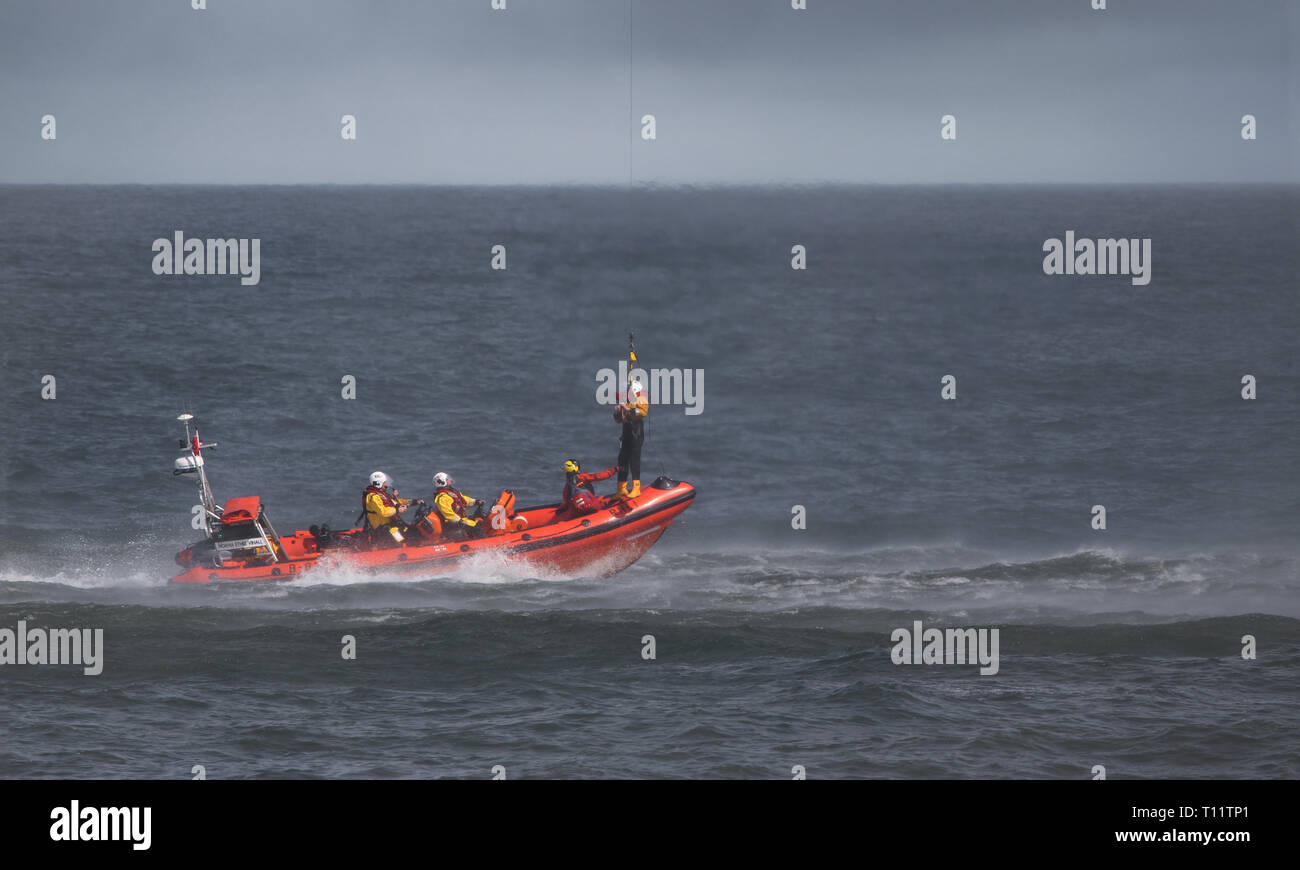 Il Royal National scialuppa di salvataggio istituzione, un Atlantic 85-classe inshore battello B-825 . Norma Ethel Vinall. Foto Stock