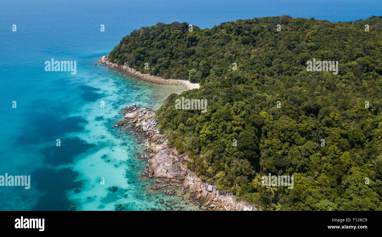 Perhentian Island. Bella vista aerea di una paradisiaca spiaggia tropicale Foto Stock