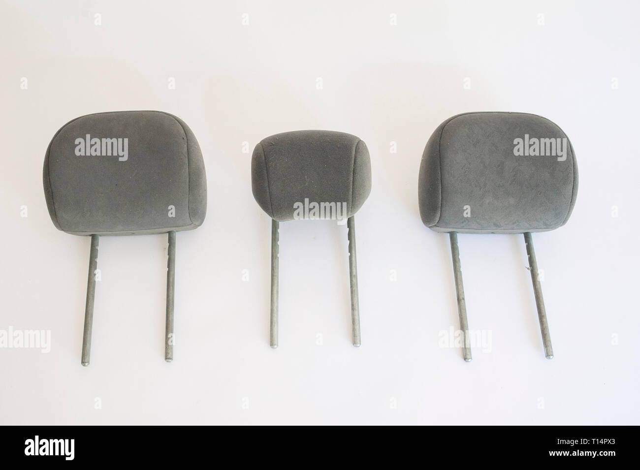 Tessuto auto Appoggia testa da una Ford Galaxy Foto Stock