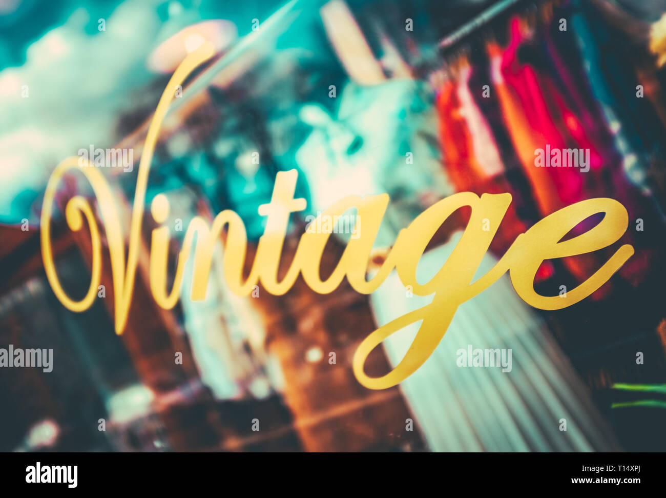 Un segno in un abbigliamento Vintage finestra Archivio Foto Stock