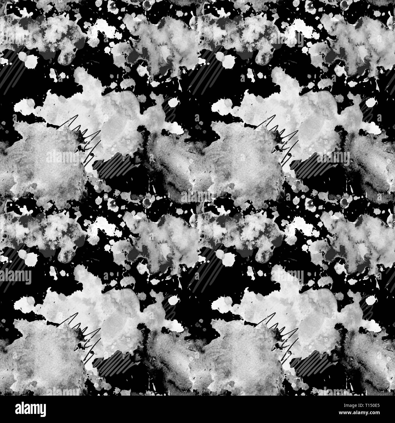 Bianco e nero seamless pattern con acquarello blot sulla notte cielo scuro dello sfondo. Macchie di acquerello in forma di thunderclouds con lampi e Foto Stock