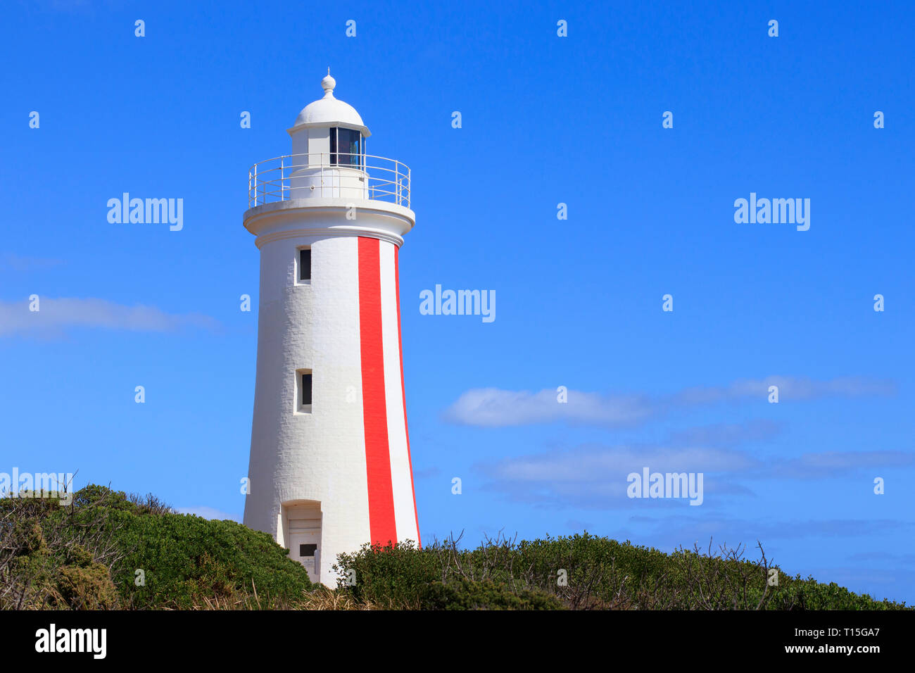 Mersey Bluff Lighthouse vicino a Devonport sulla costa settentrionale della Tasmania. Il faro è stato costruito nel 1889 e rimane oggi in servizio se è Foto Stock