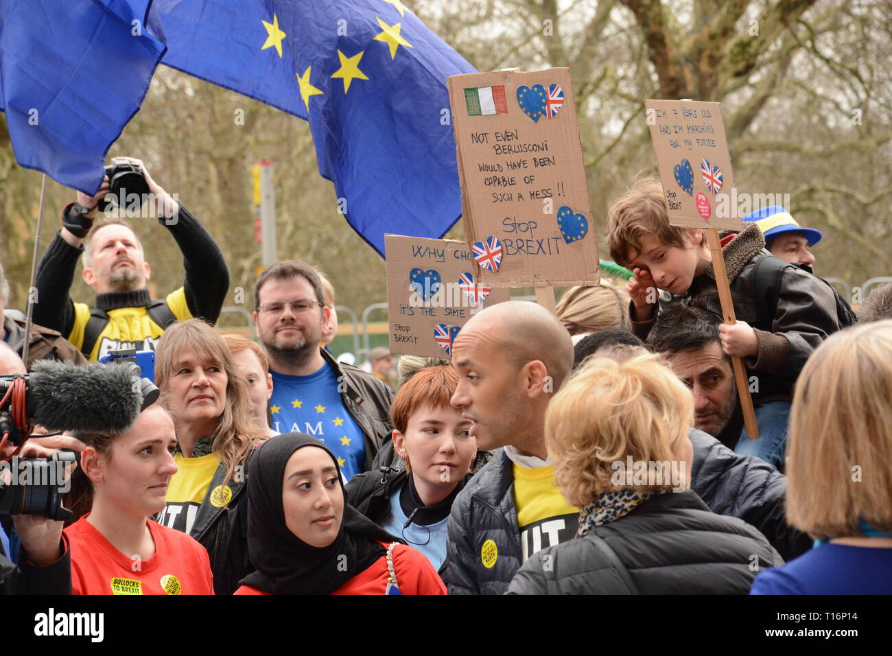 Mettere la popolazione di marzo a Londra sabato 23 marzo 2019. Foto Stock