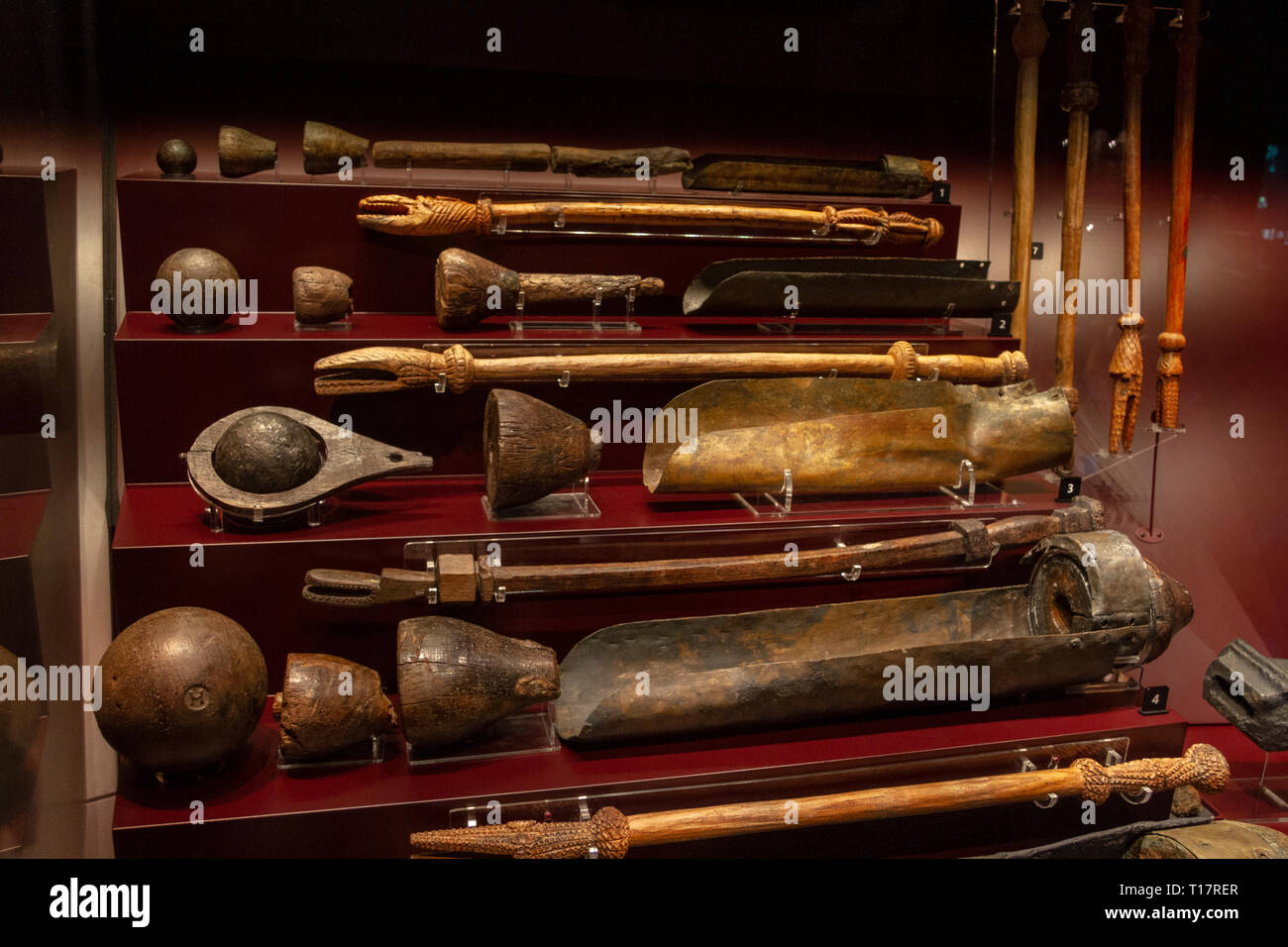 Visualizzazione del carico e apparecchiature di cottura in Mary Rose Museum, Portsmouth Historic Dockyard, REGNO UNITO Foto Stock