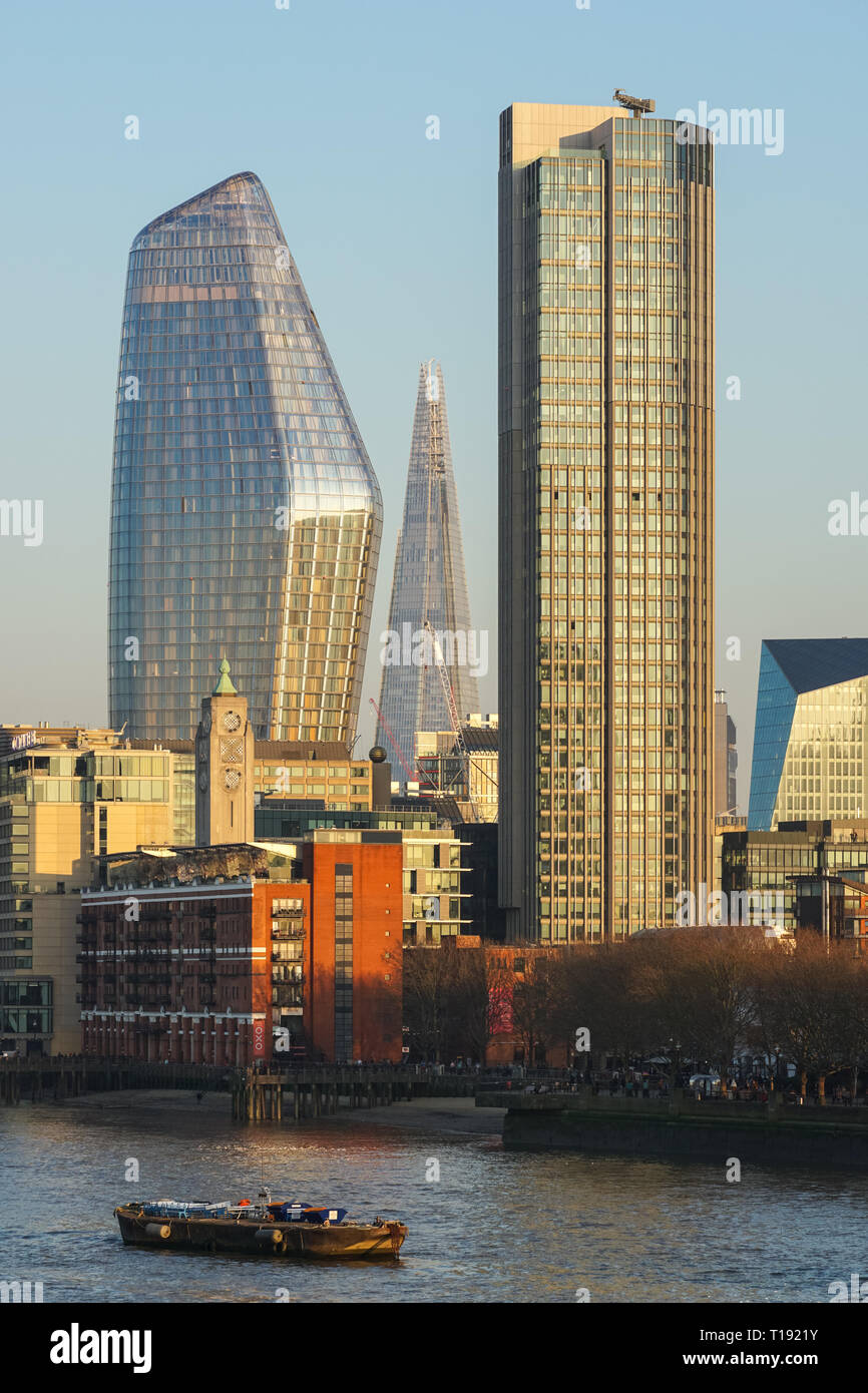 Uno Blackfriars, Shard e South Bank Tower grattacieli, Londra Inghilterra Regno Unito Regno Unito Foto Stock