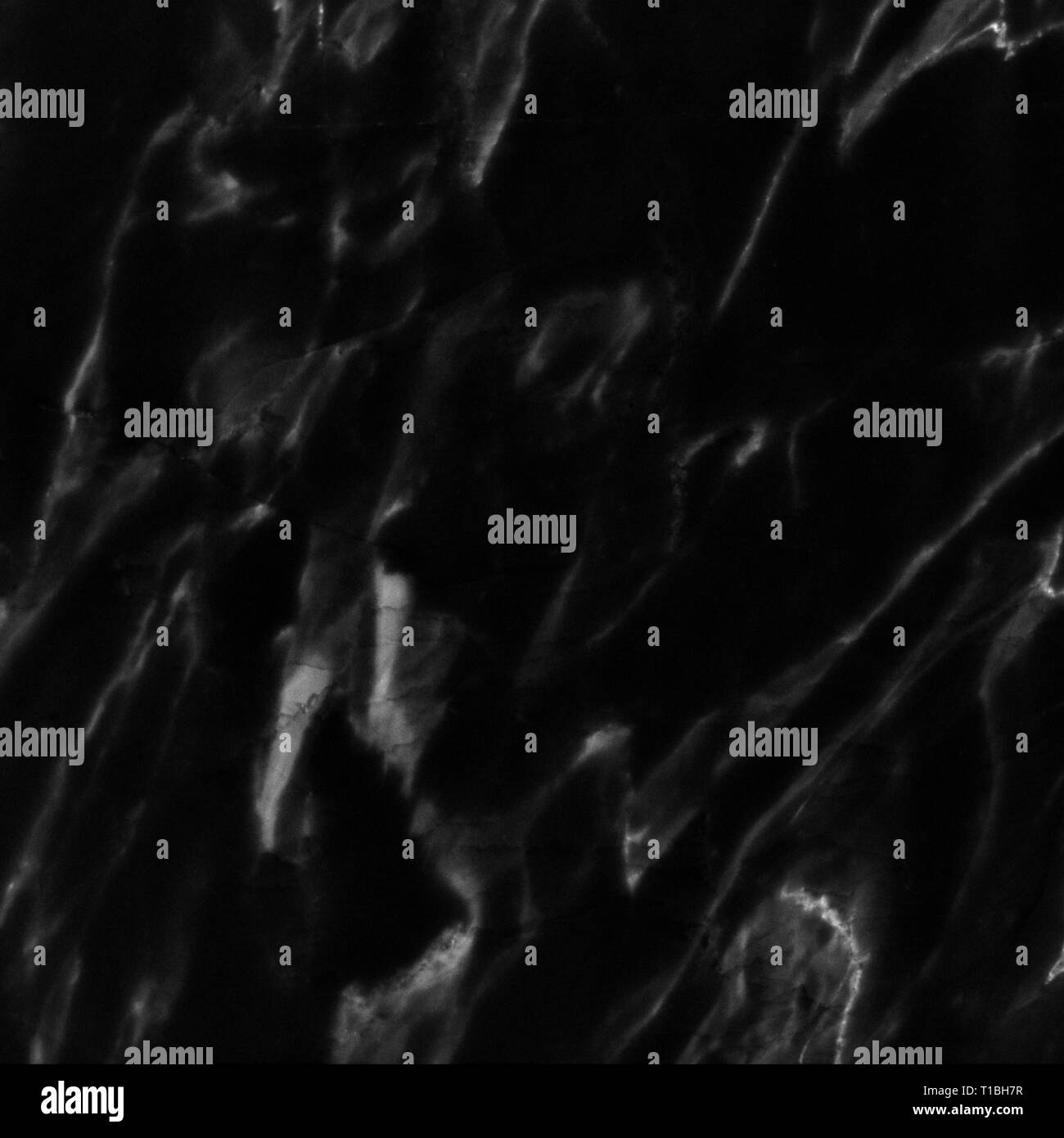 Texture di marmo sul marmo nero la superficie della piastrella, closeup foto sul marmo nero superficie di piastrelle sul pavimento in marmo presentano una texture di marmo in una piastrella, nero b Foto Stock