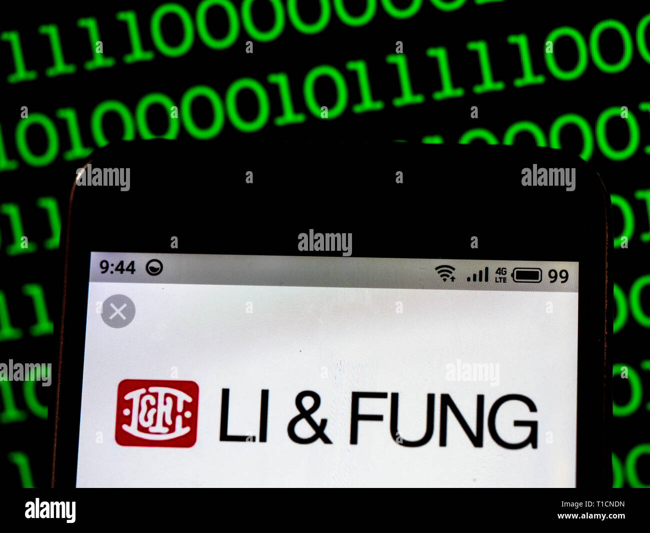 IIn questa foto illustrazione un Li & Fung visto il logo visualizzato su un telefono intelligente. Foto Stock