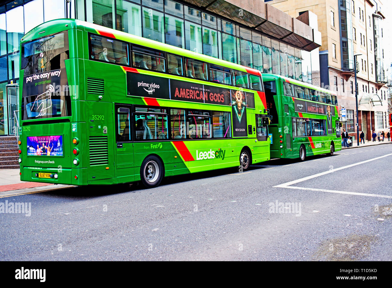 Leeds City Bus, centro città, Leeds, Inghilterra Foto Stock