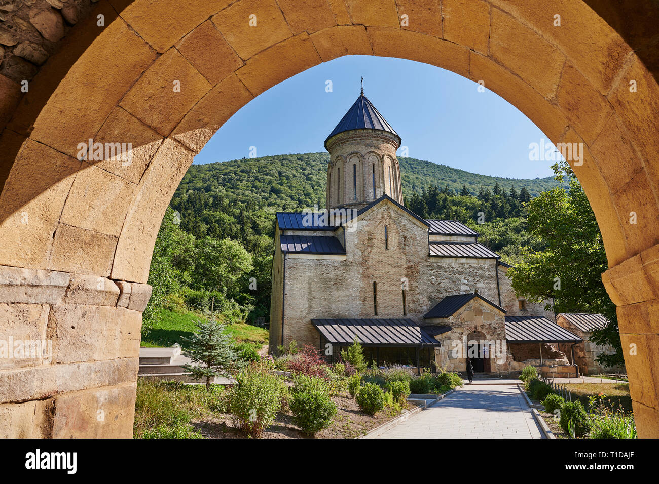Foto e immagini di La chiesa di San Nicola nel centro storico medievale monastero Kintsvisi Ortodossa Georgiana Monastero Complesso Shida Kartli Regione, Georg Foto Stock