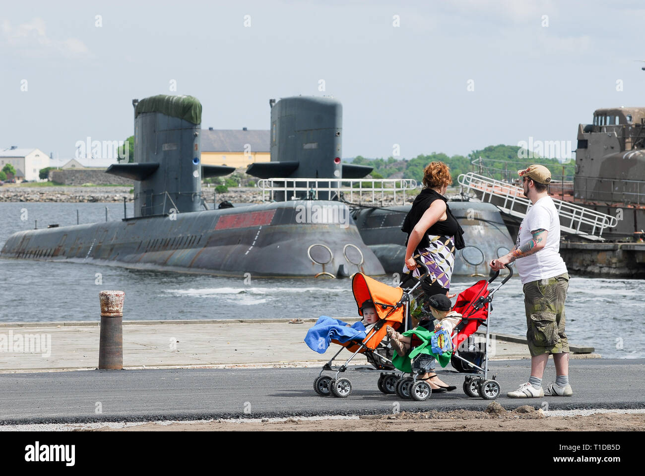 Ex-HSwMS Hälsingland (ora RSS Archer) e ex-HSwMS Västergötland (spadaccino RSS), nella riserva Västergötland-sommergibili classe, venduto alla Repubblica di Singa Foto Stock