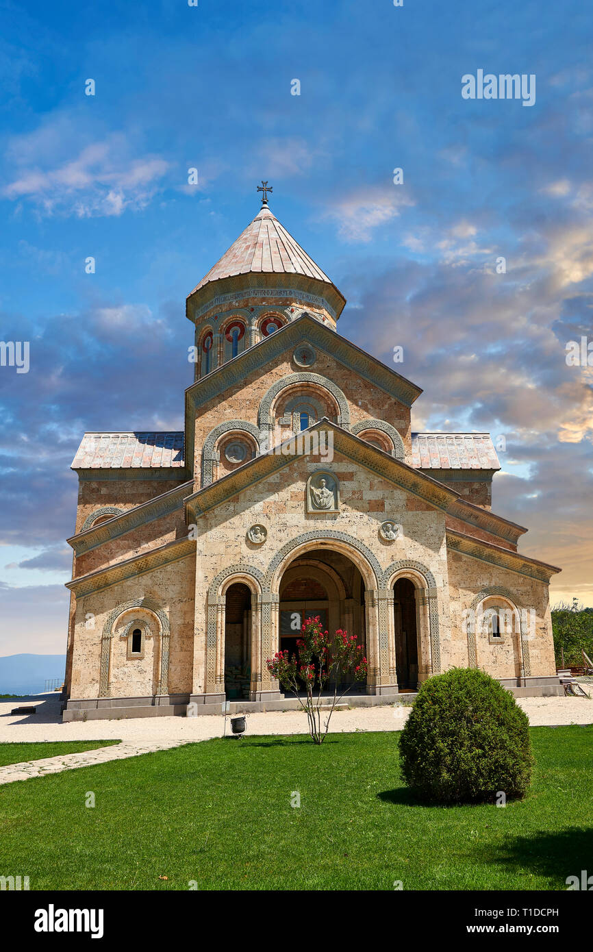 Foto e immagini di Georgian stile classica chiesa al monastero di santa Nino in Bodbe, una Ortodossa Georgiana complesso monastico e la sede del B Foto Stock