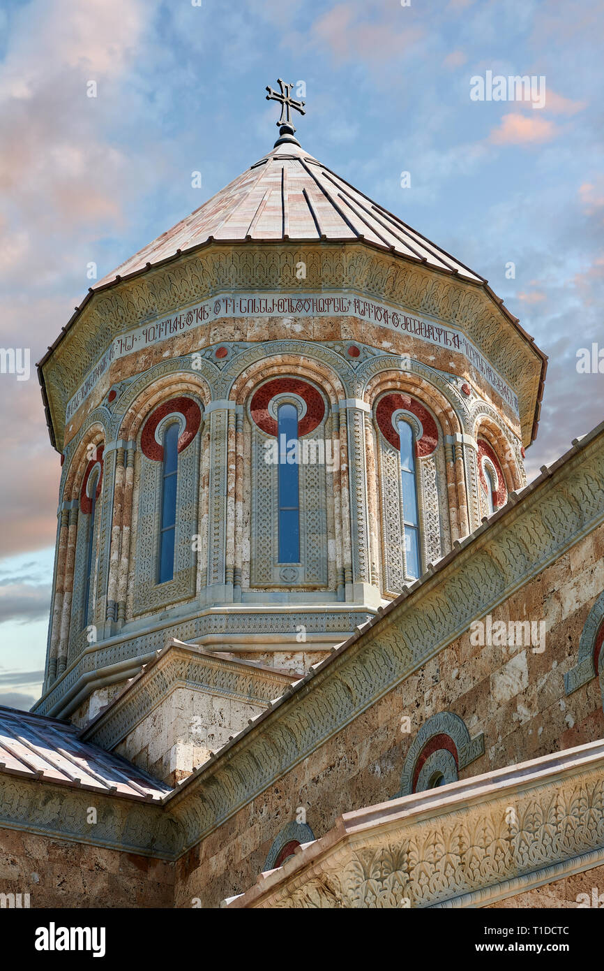 Foto e immagini di Georgian stile classica chiesa al monastero di santa Nino in Bodbe, una Ortodossa Georgiana complesso monastico e la sede del B Foto Stock