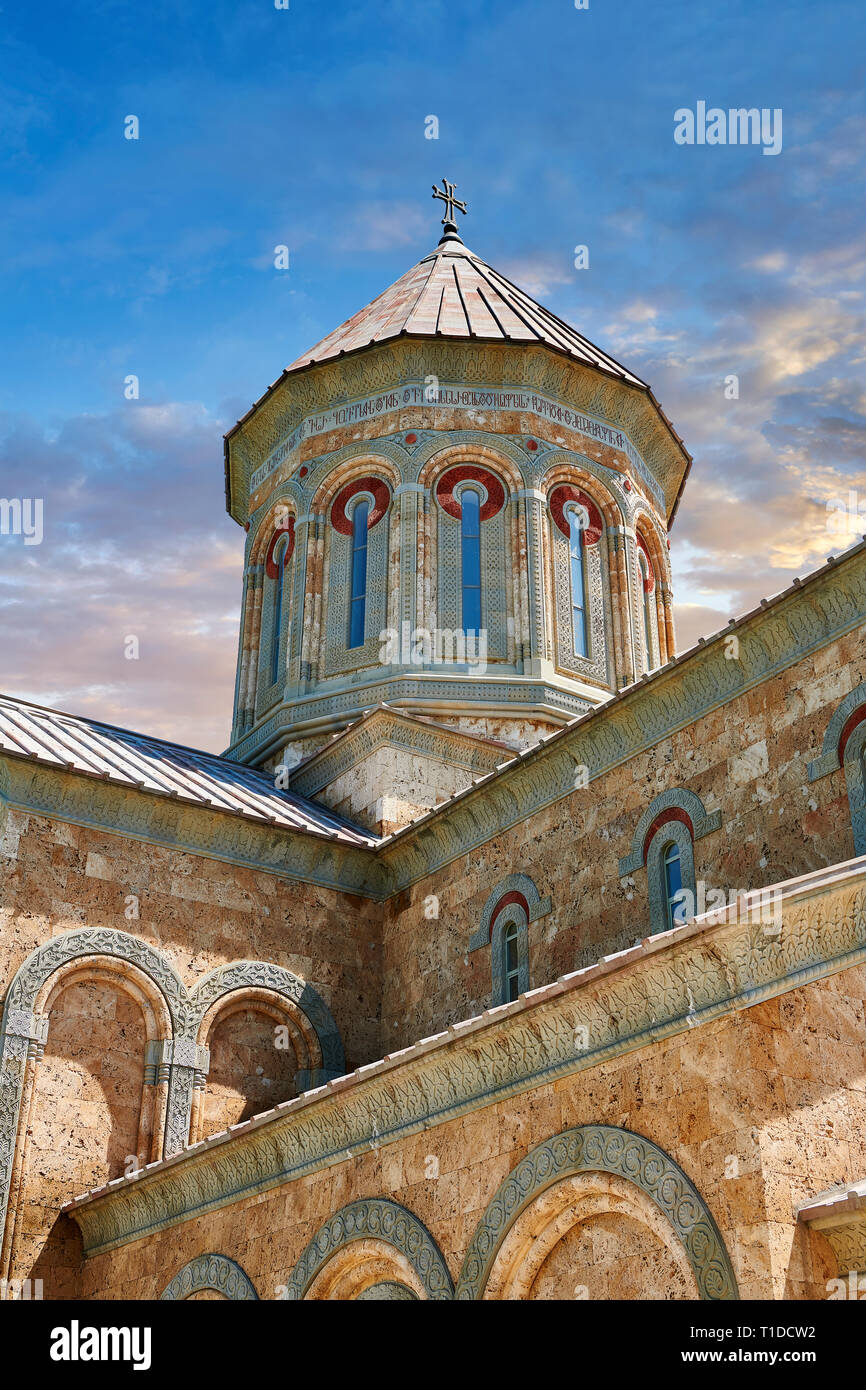 Foto e immagini di Georgian stile classica chiesa al monastero di santa Nino in Bodbe, una Ortodossa Georgiana complesso monastico e la sede del B Foto Stock