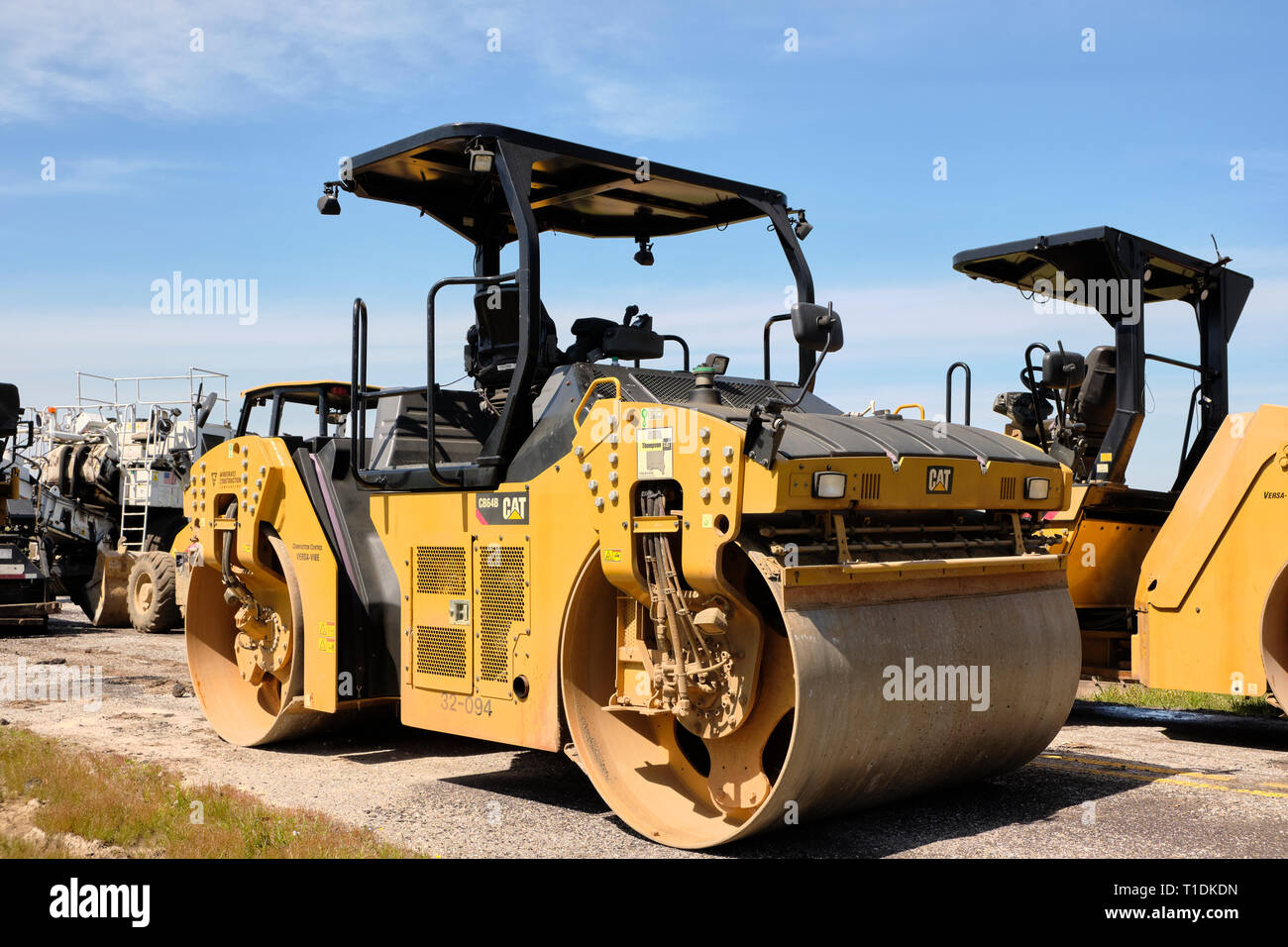 Vibratory roller immagini e fotografie stock ad alta risoluzione - Alamy