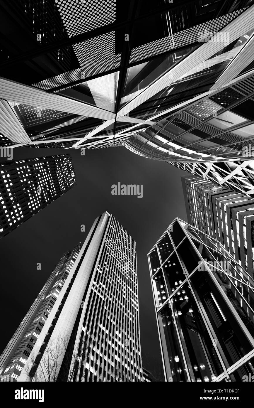 Lo skyline di Tokyo di notte Foto Stock