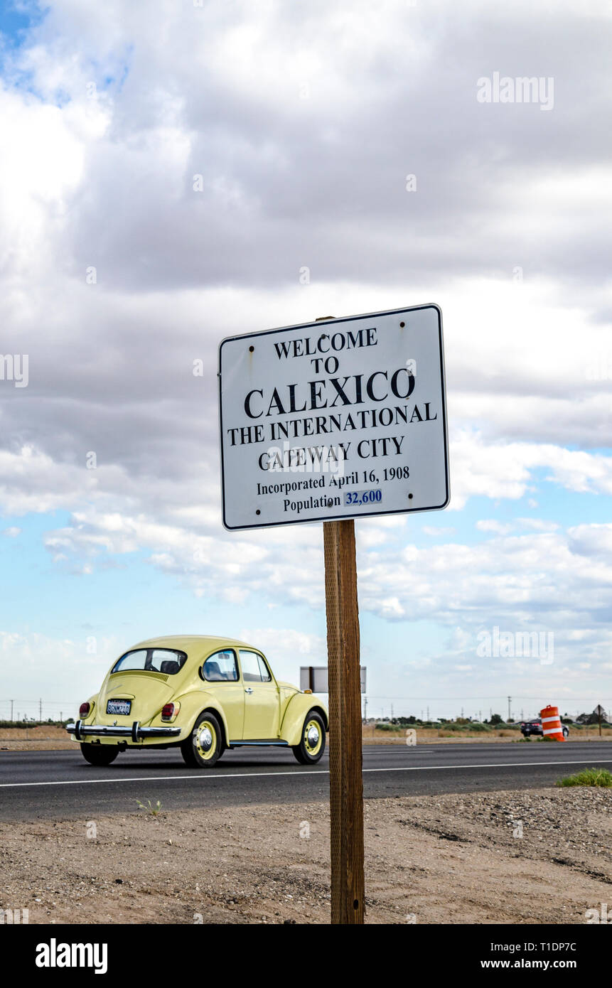 Un limite della città segno per la città di confine Calexico nella Imperial Valley della California usa Foto Stock