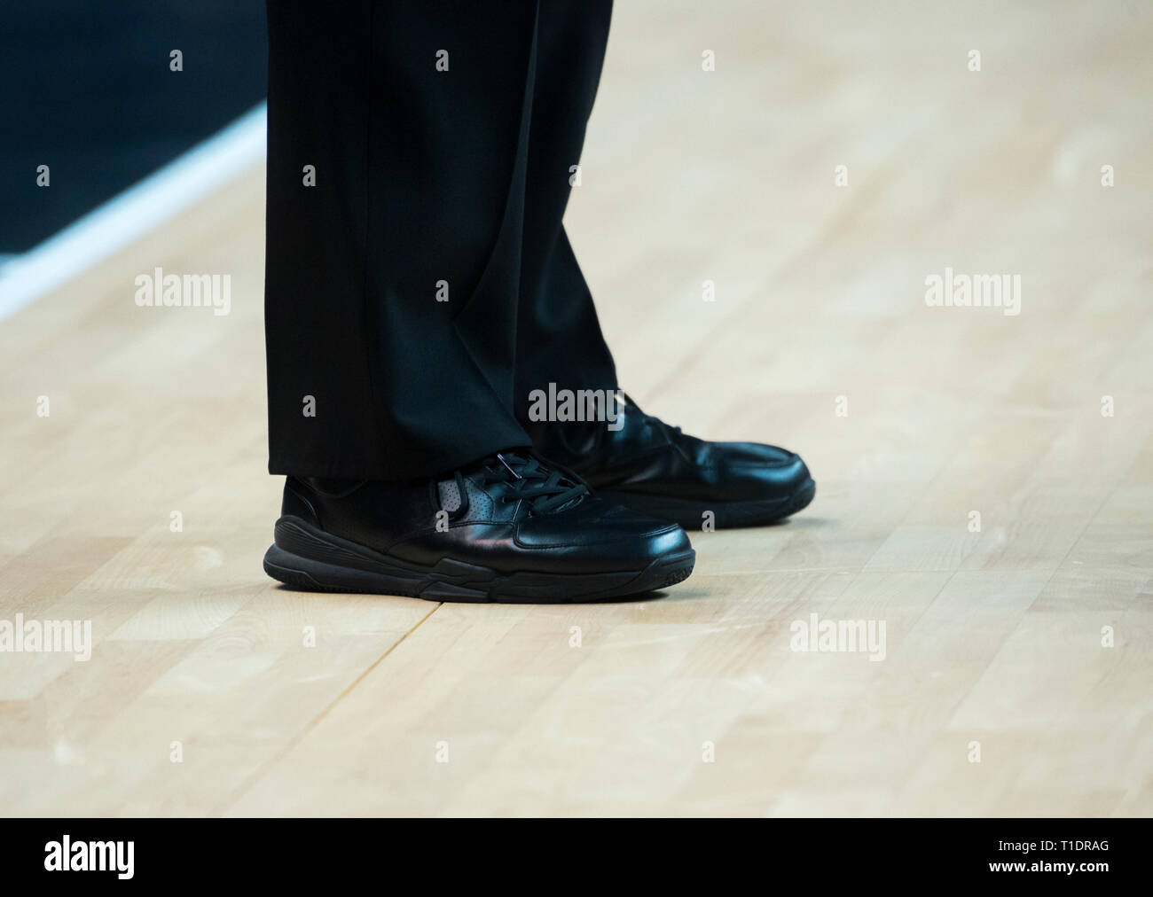 Arbitro di pallacanestro immagini e fotografie stock ad alta risoluzione -  Alamy
