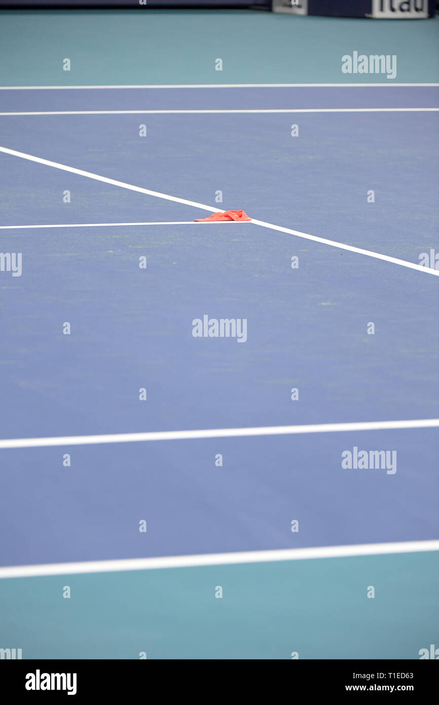 Giardini di Miami, Florida, Stati Uniti d'America. 25 mar 2019. Francesca Tiafoe sconfigge David Ferrer della Spagna durante il giorno 8 del Miami Open presentato da Itau all'Hard Rock Stadium il 25 marzo 2019 nei giardini di Miami, Florida. Persone: David Ferrer Foto Stock