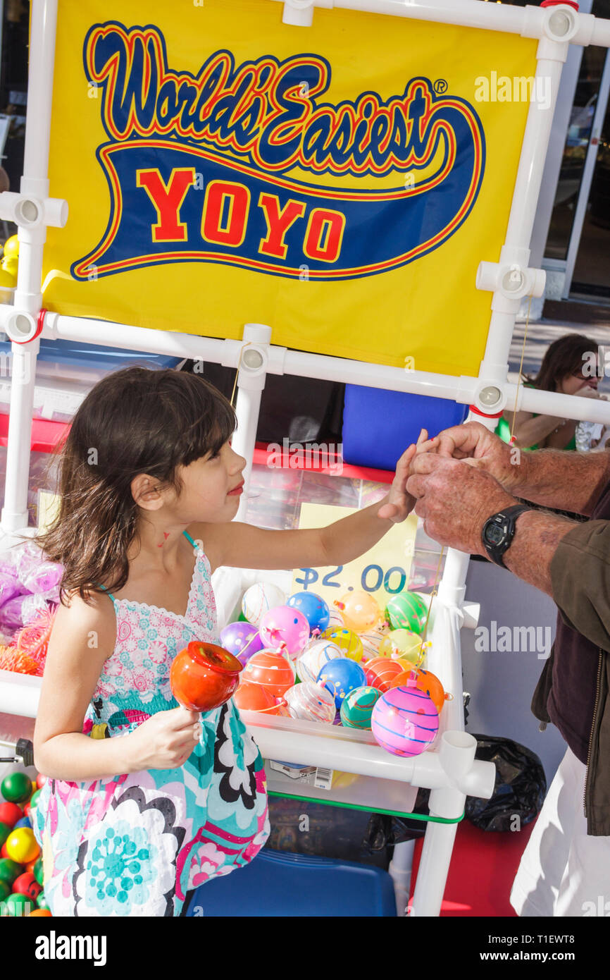 Miami Florida, Coral Gables, Coral Way, Miracle Mile, carnevale, Carnevale sul miglio, evento, fiera di strada, ispanico Latino latino immigrati etnici mi Foto Stock