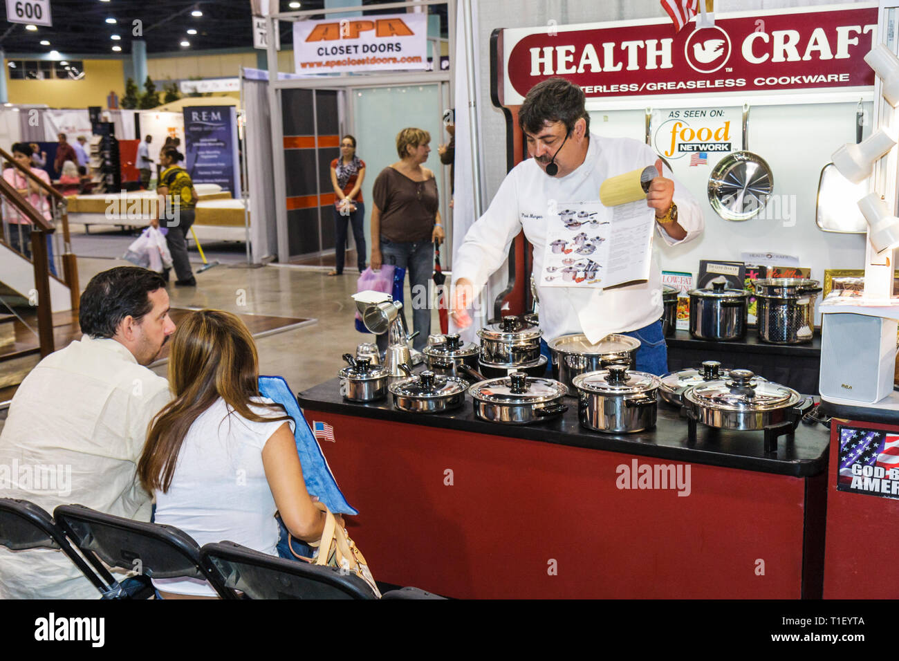 Miami Beach Florida, Miami Beach Convention Center, Spring Home Design e spettacolo di ristrutturazione, espositore, shopping shopper shopping negozi mercati di mercato Foto Stock