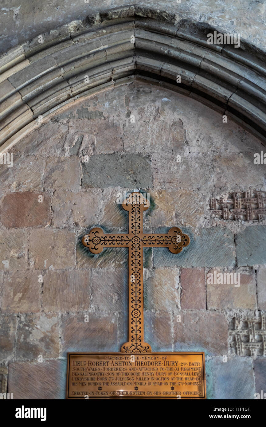 ROCHESTER, KENT/UK - marzo 24 : vista di un memoriale di Robert Ashton Theodore Dury nella Cattedrale di Rochester su Marzo 24, 2019 Foto Stock