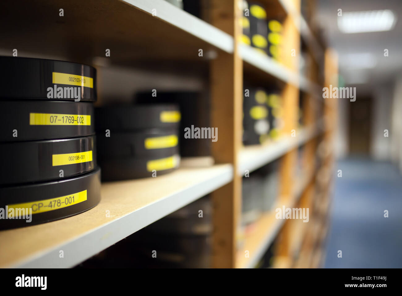 L'Aia - pellicola di celluloide all'interno dell'archivio film vicino alle dune. Foto Stock