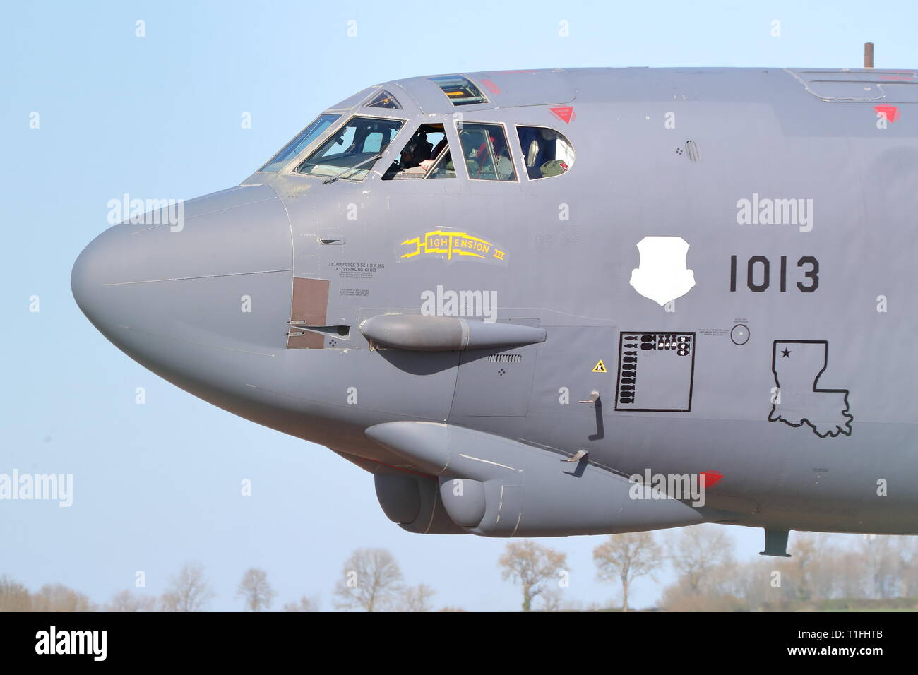 Un US Air Force Boeing B-52 bombardiere strategico che arrivano da una esercitazione militare a RAF Fairford, REGNO UNITO Foto Stock