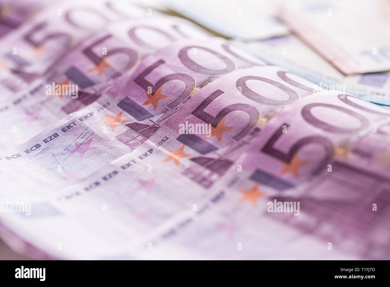 Close-up houndred cinque banconote Denaro e valuta Foto Stock