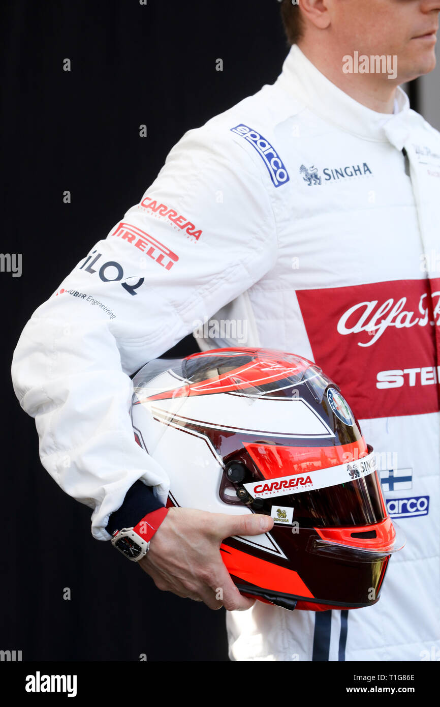 MELBOURNE, Australia - 14 Marzo: Kimi Raikkonen (RAIKKONEN) di ALFA ROMEO Sauber F1 Team presso il suo driver annuale ritratto il giorno 1 del 2019 di Formula 1 Foto Stock