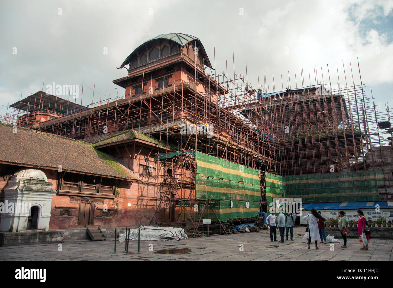 Reconstraction di Basantapur Tower, Durbar Square, Kathmandu, Nepal, 2018 Foto Stock