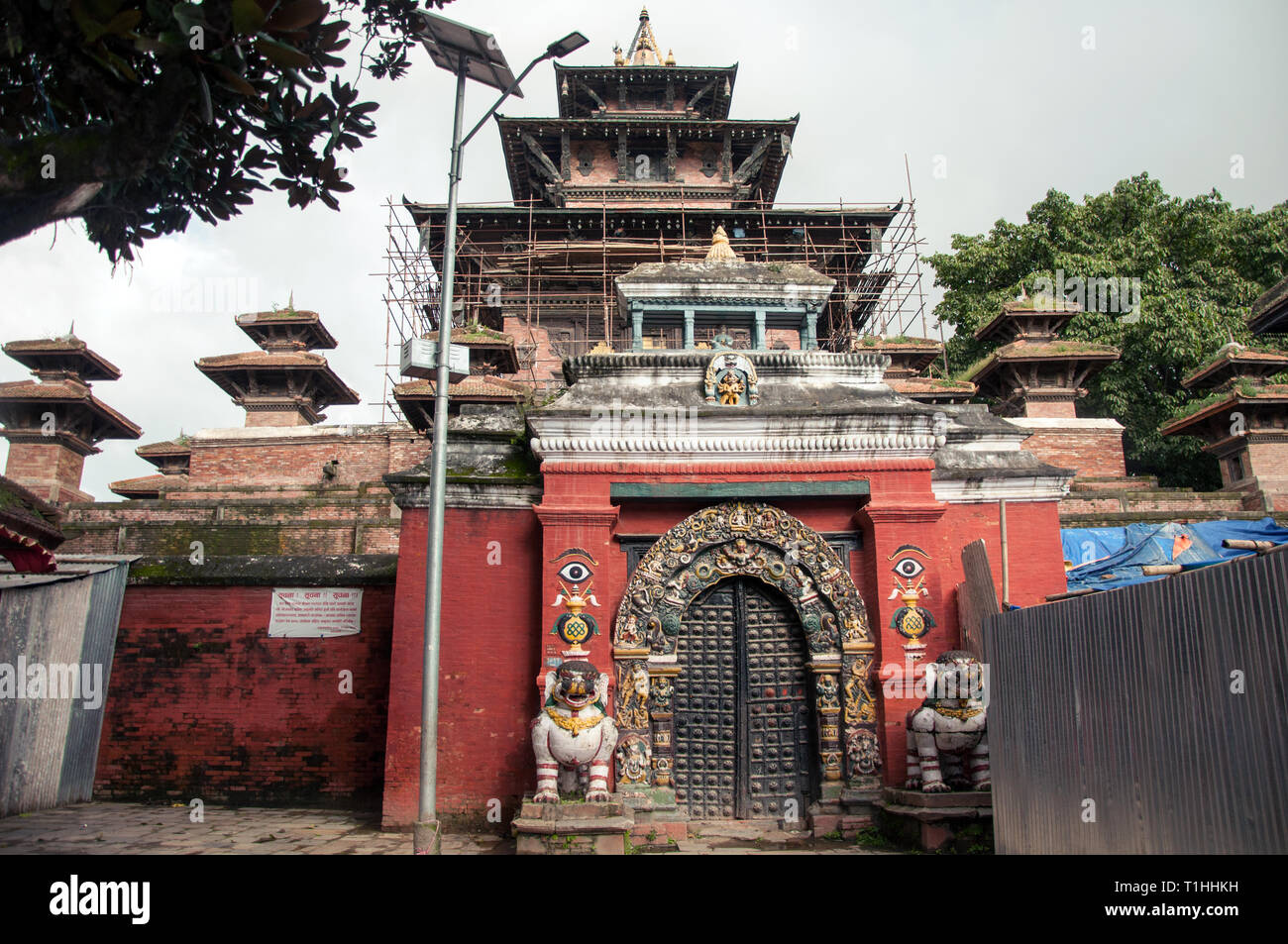 Cancello anteriore del Tempio di Taleju,Durbar Square, Kathmandu, Nepal Foto Stock