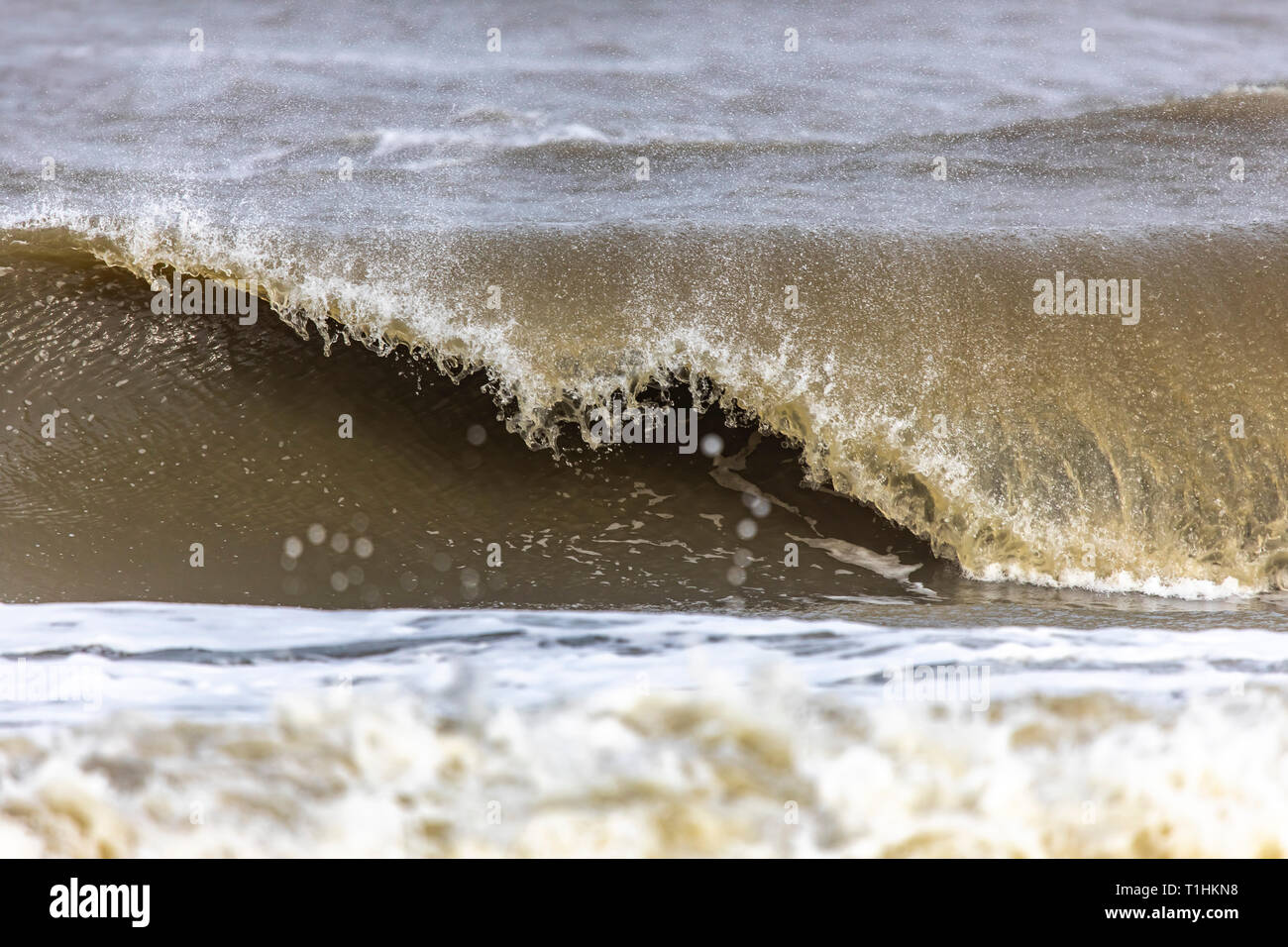 Mare del Nord, onde, surf, marea, Storm, isola del Mare del Nord Langeoog, Frisia orientale, Bassa Sassonia, Foto Stock