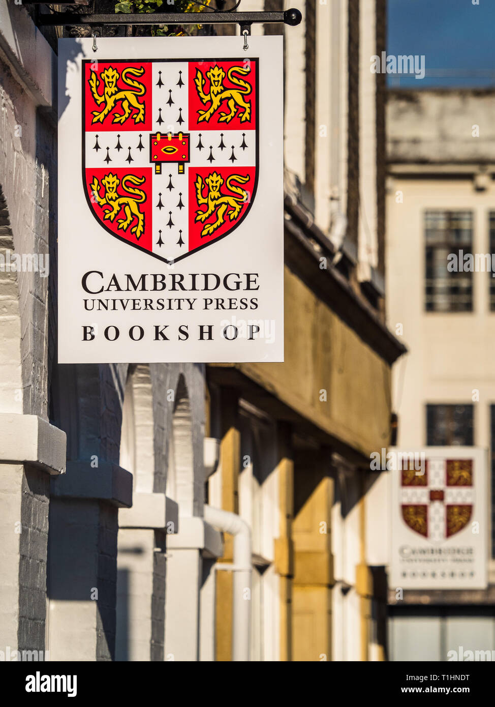 La Cambridge University Press book shop nel centro di Cambridge. La stampa  ha pubblicato il suo primo libro in 1584 rendendo i mondi più antica casa  editrice Foto stock - Alamy