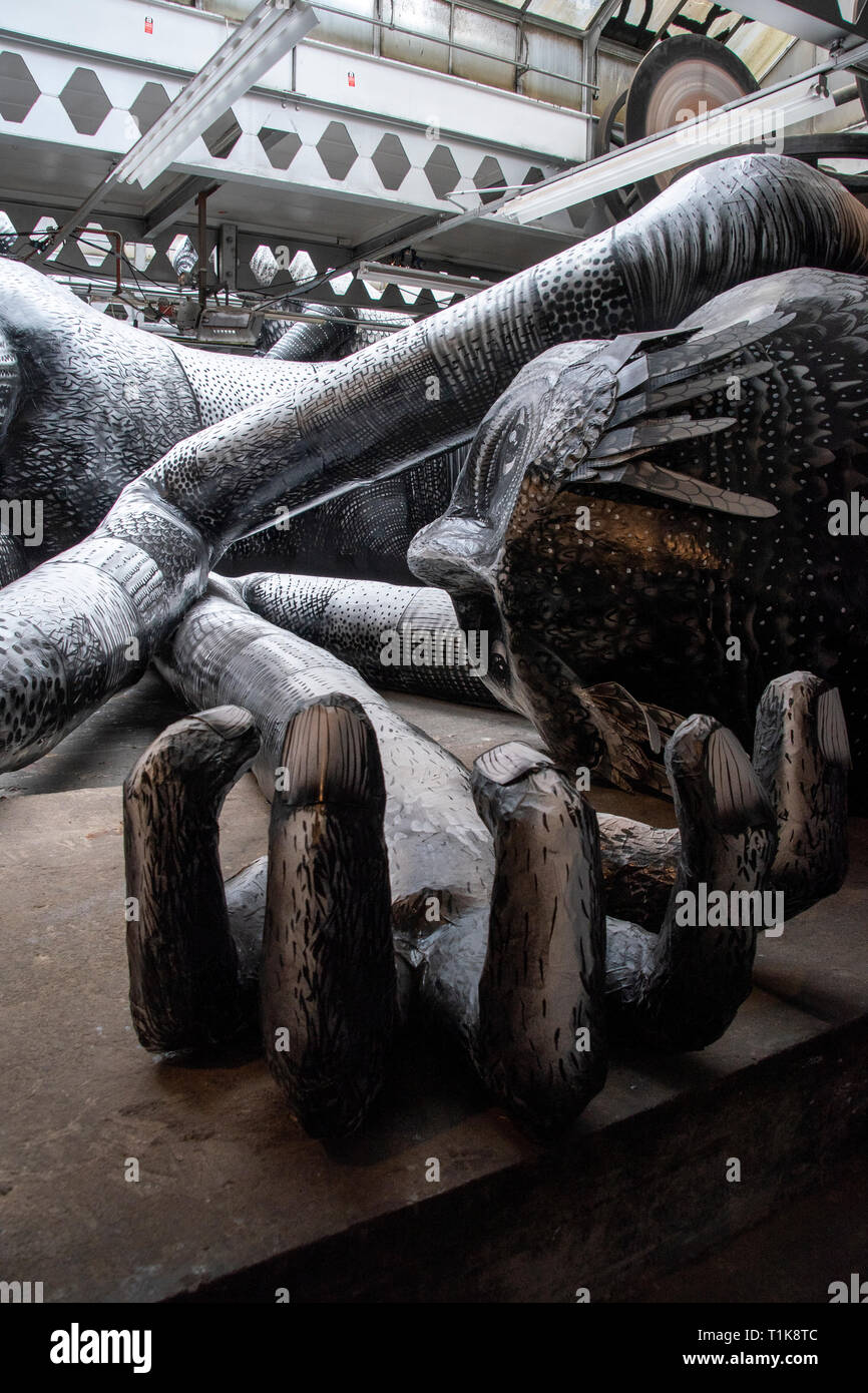 Sheffield, Regno Unito - 27 Marzo 2019: Mausoleo dei giganti presentano da flemma al testimone oculare funziona Foto Stock