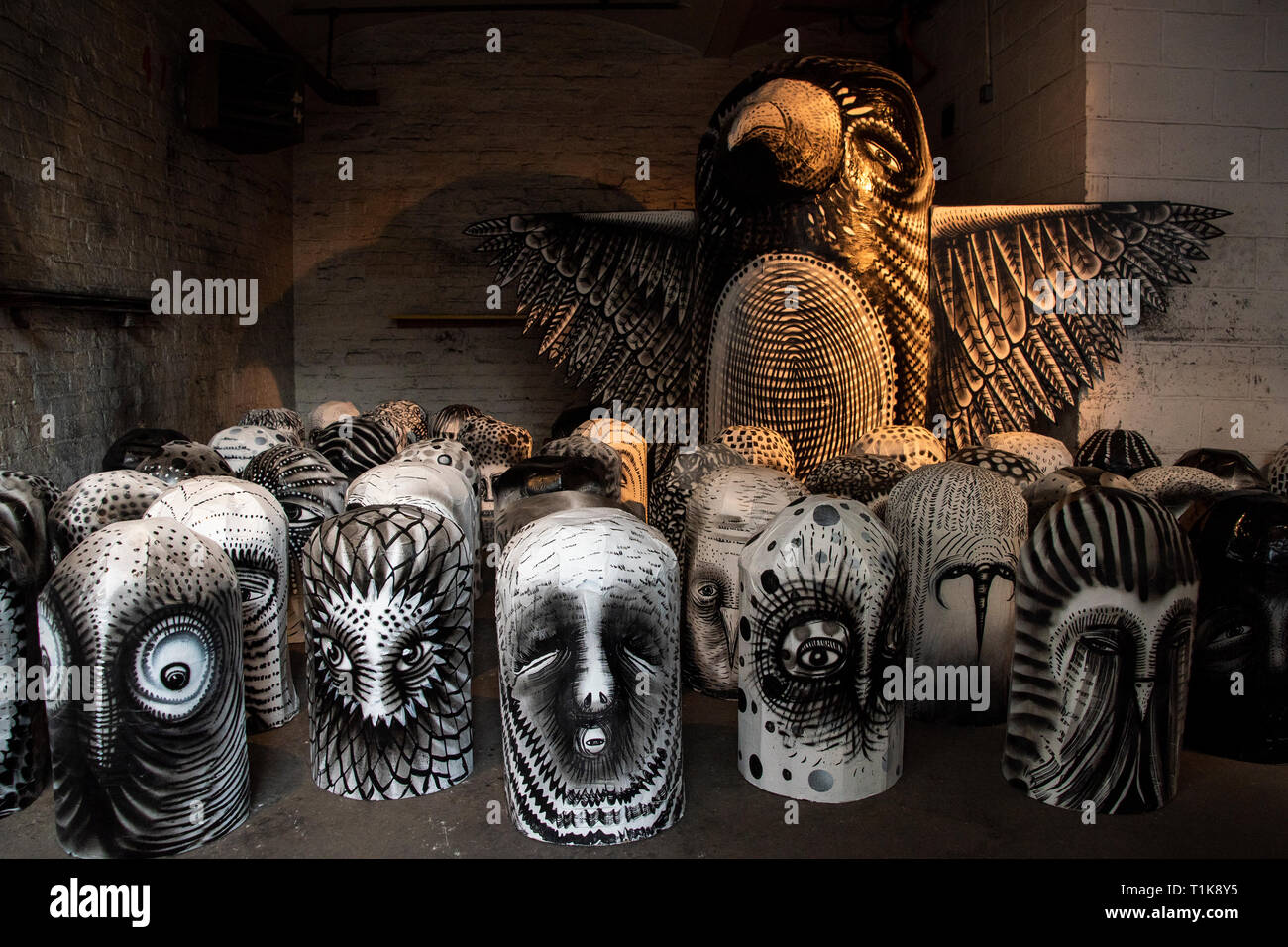 Sheffield, Regno Unito - 27 Marzo 2019: Mausoleo dei giganti presentano da flemma al testimone oculare funziona Foto Stock