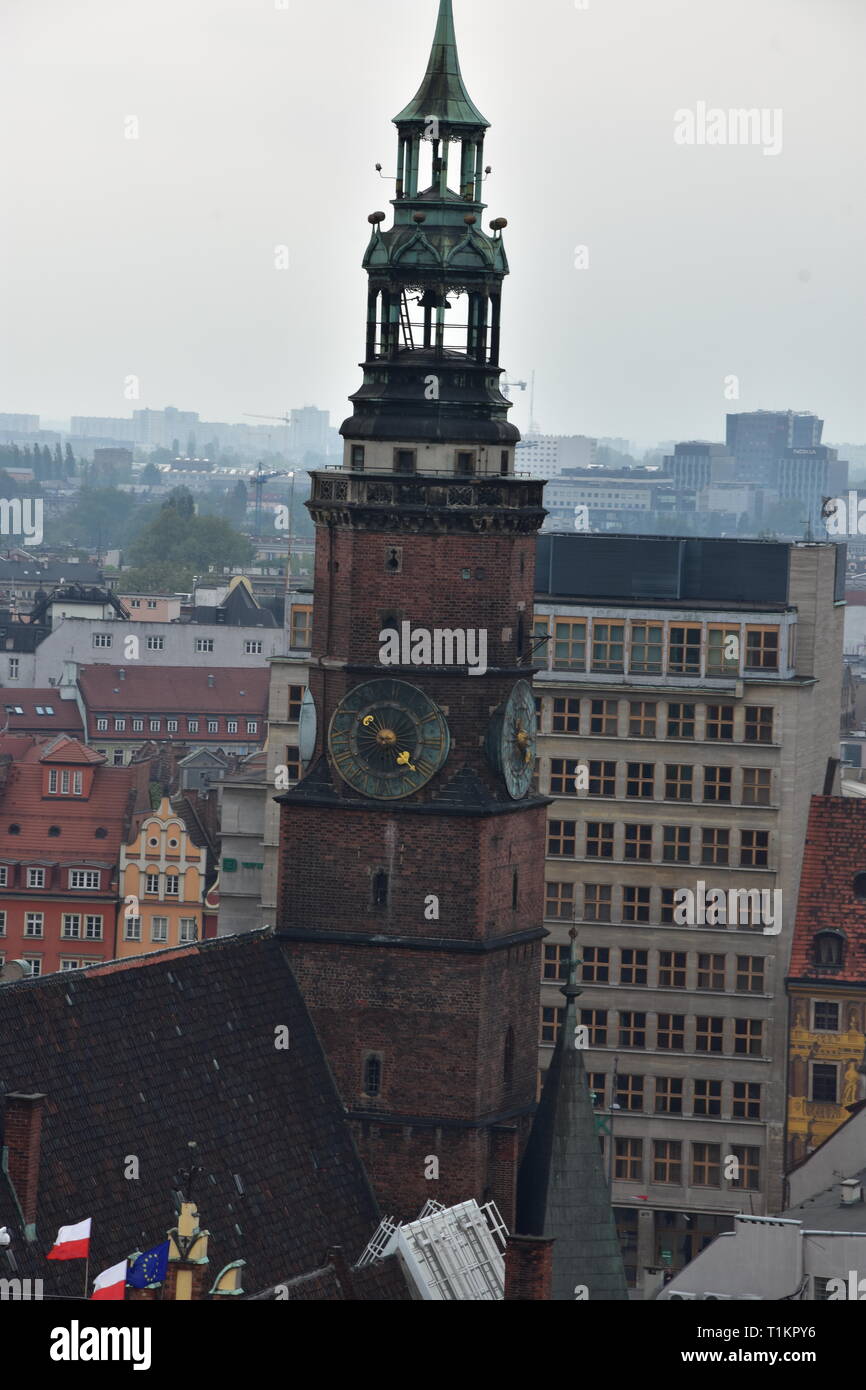 Foto di Wrocław dal campanile di una chiesa Foto Stock