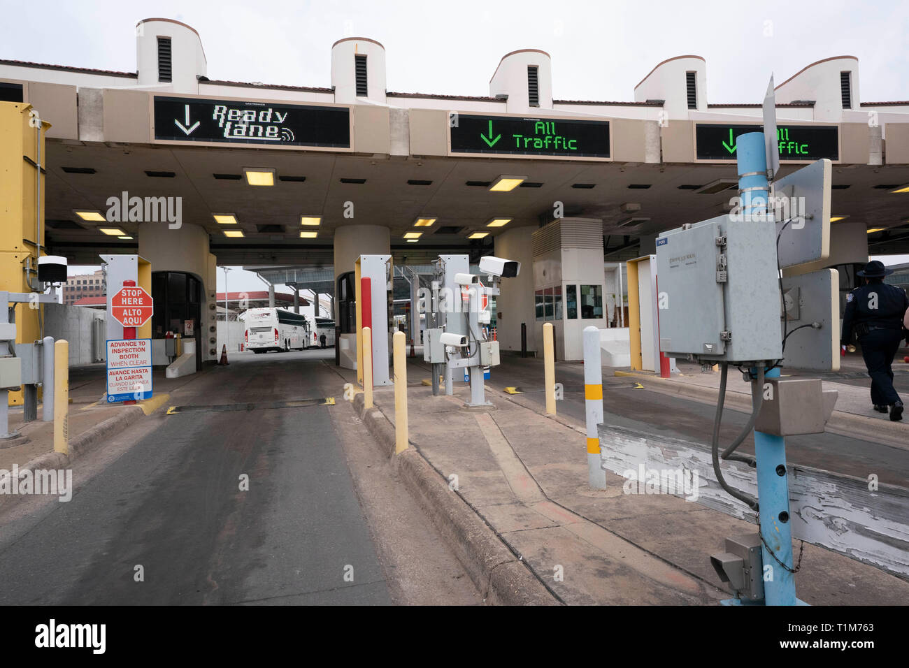 USA Dogana e Border Patrol (CBP) porto della stazione d'ingresso sul Juarez Lincoln International Bridge n. 2 tra gli Stati Uniti e il Messico. Foto Stock