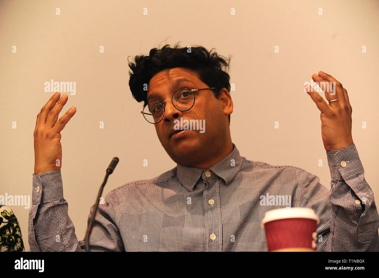 Londra, Inghilterra. 16 marzo, 2019. Anamik Saha, accademici che lavorano sul tema della gara e la media, autore di ÔRace e le industrie culturali" s Foto Stock