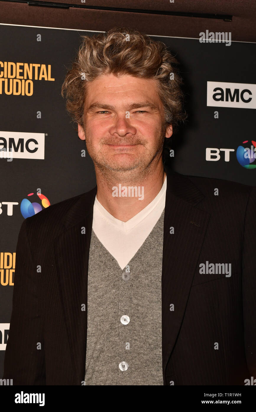 Londra, Regno Unito. 27 mar 2019. Simon Farnaby arriva alla premiere di documentario su British film società di produzione artigianale di film, creato da George Harrison dei Beatles il 27 marzo 2019, Londra, Regno Unito. Credito: Picture Capital/Alamy Live News Foto Stock