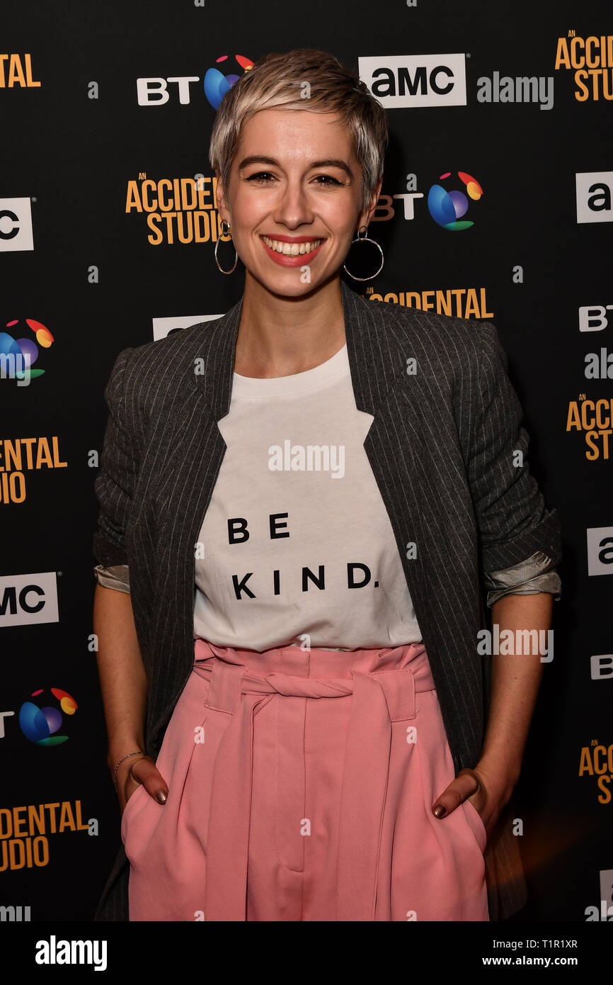 Londra, Regno Unito. 27 mar 2019. SuRie arriva alla premiere di documentario su British film società di produzione artigianale di film, creato da George Harrison dei Beatles il 27 marzo 2019, Londra, Regno Unito. Credito: Picture Capital/Alamy Live News Foto Stock