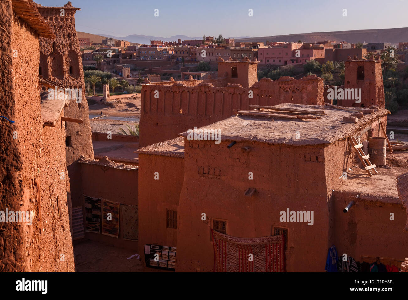 Il Ksar Aït-Ben-Haddou, Aït Benhaddou‌, provincia di Ouarzazate, Drâa-Tafilalet, Marocco, Africa. Foto Stock