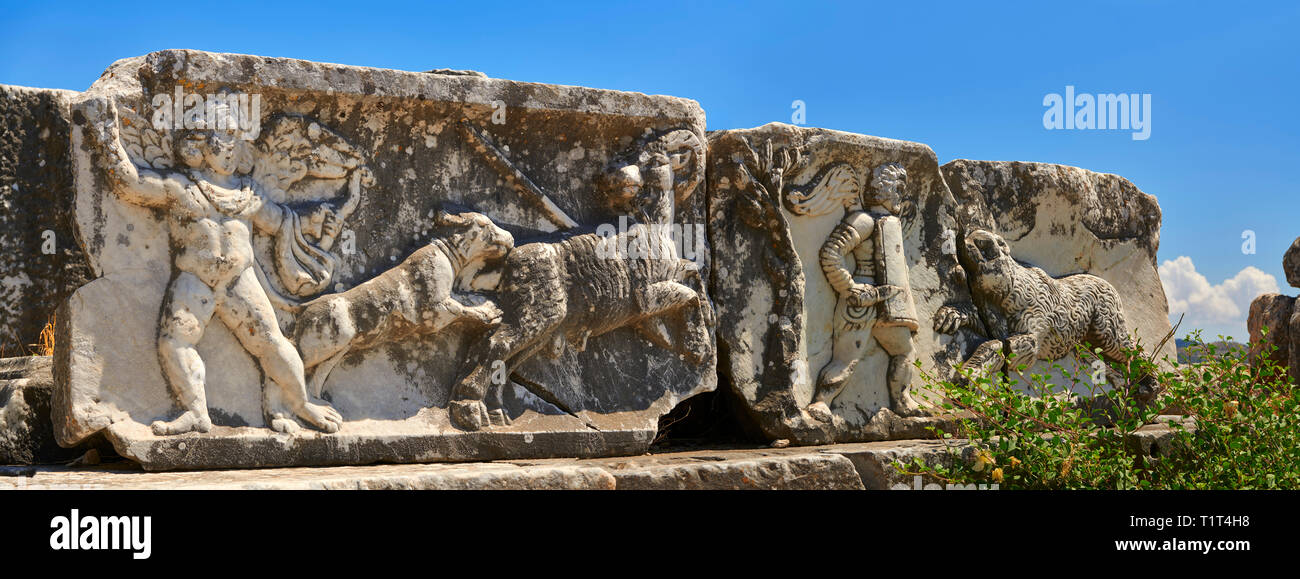 Teatro Greco fregio - Mileto sito archeologico, Anatolia, Turchia. Foto Stock