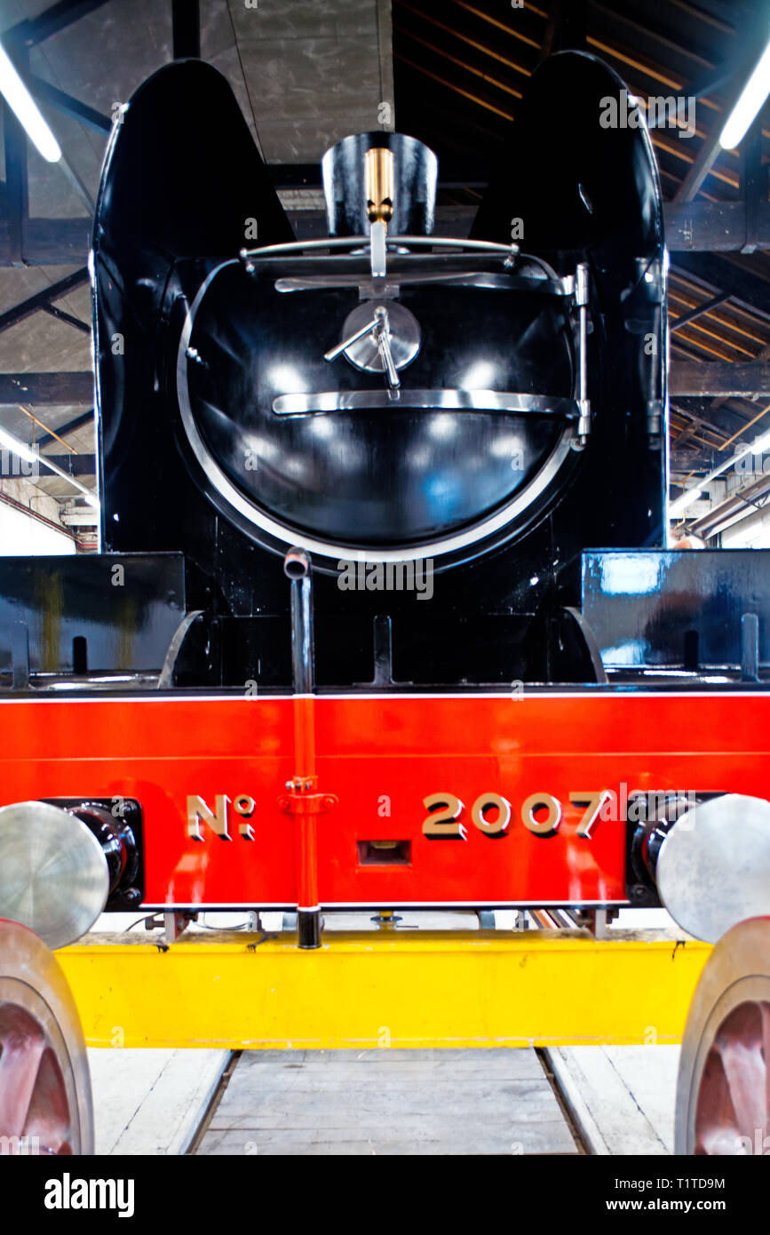 Classe P2 2-8-2 nuova build locomotiva a vapore il Principe di Galles a Hopetown Opere, Darlington, Inghilterra Foto Stock