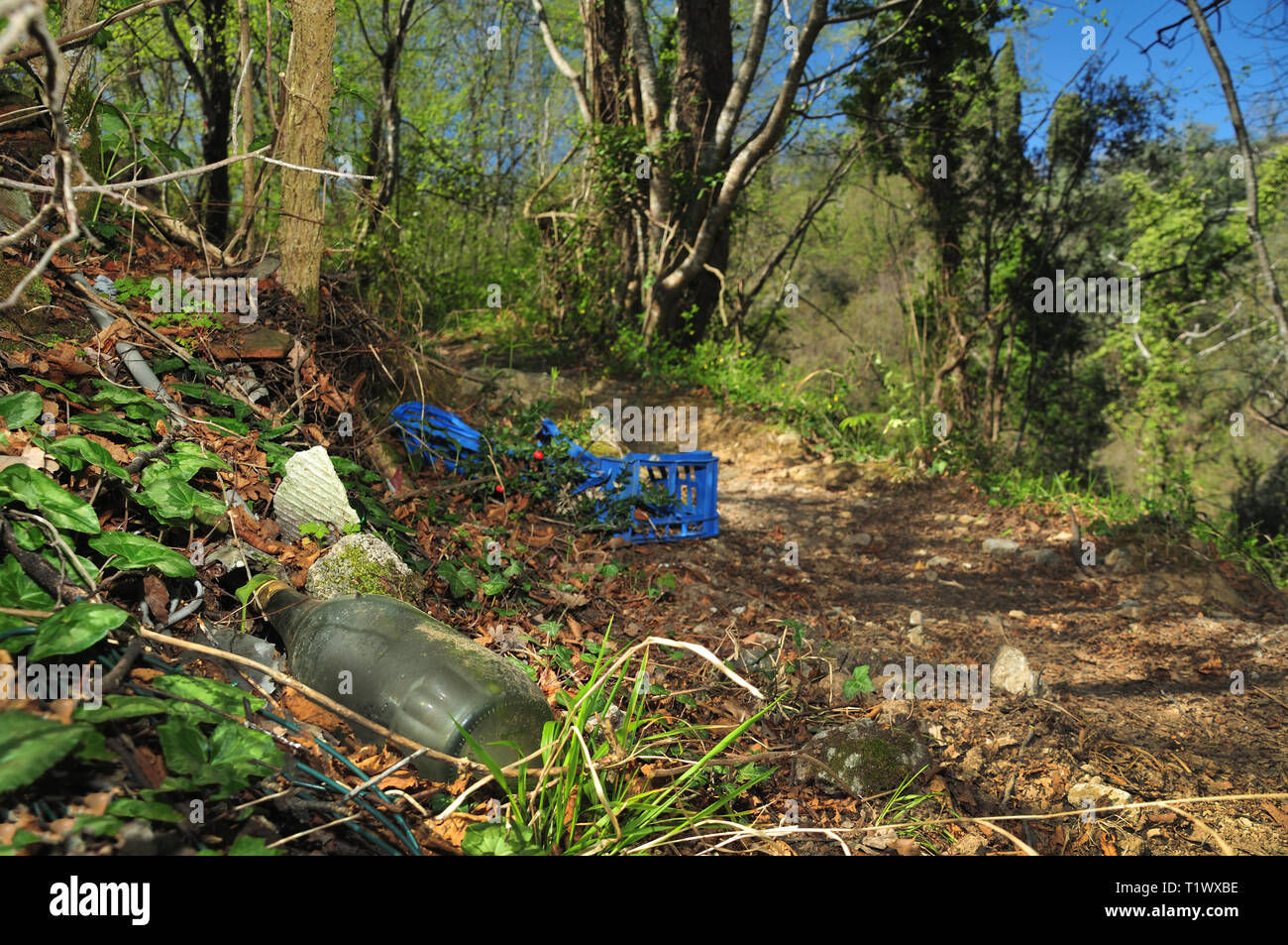 Inquinamento ambientale, l'inquinamento del suolo in Toscana, Italia. Foto Stock