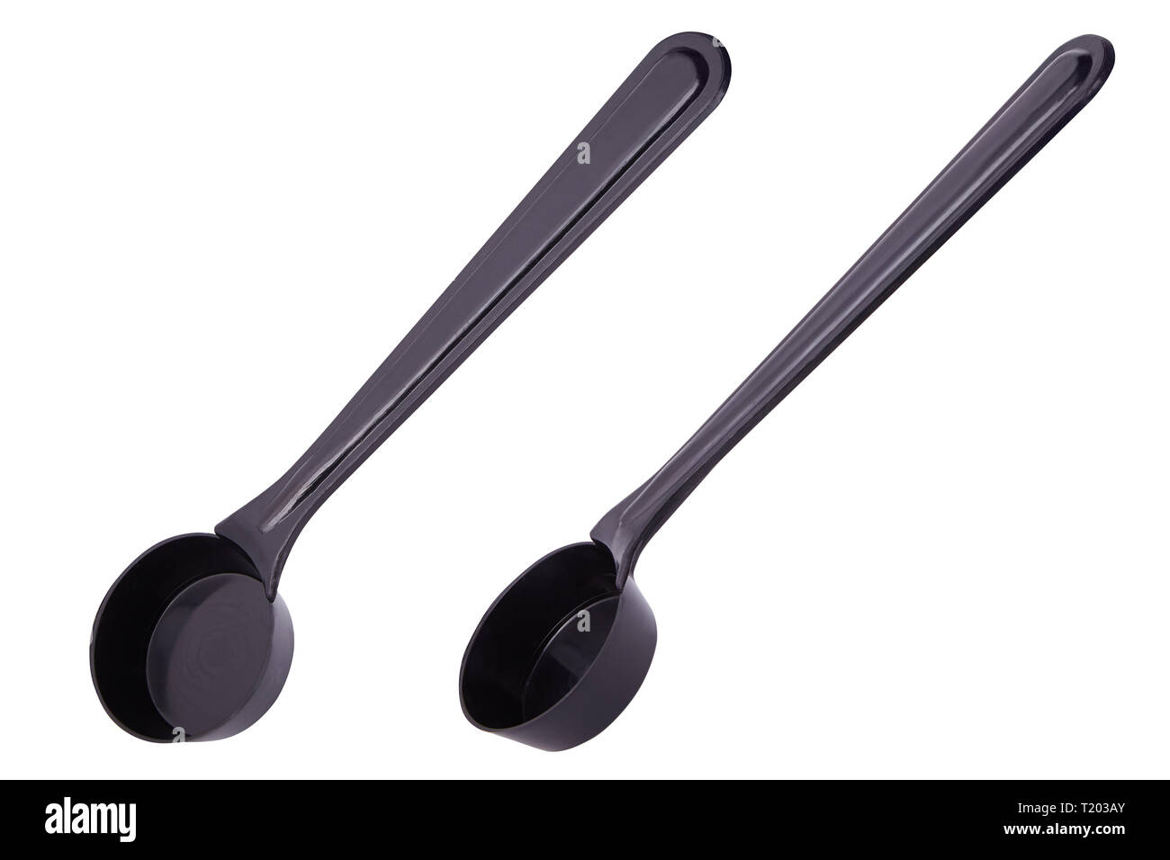 Plastica nero caffè di misurazione cucchiaio, paletta per la porzione di controllare quando essiccato usando polveri di cioccolato, frappe mix, frullato e polvere di caffè di massa. Foto Stock