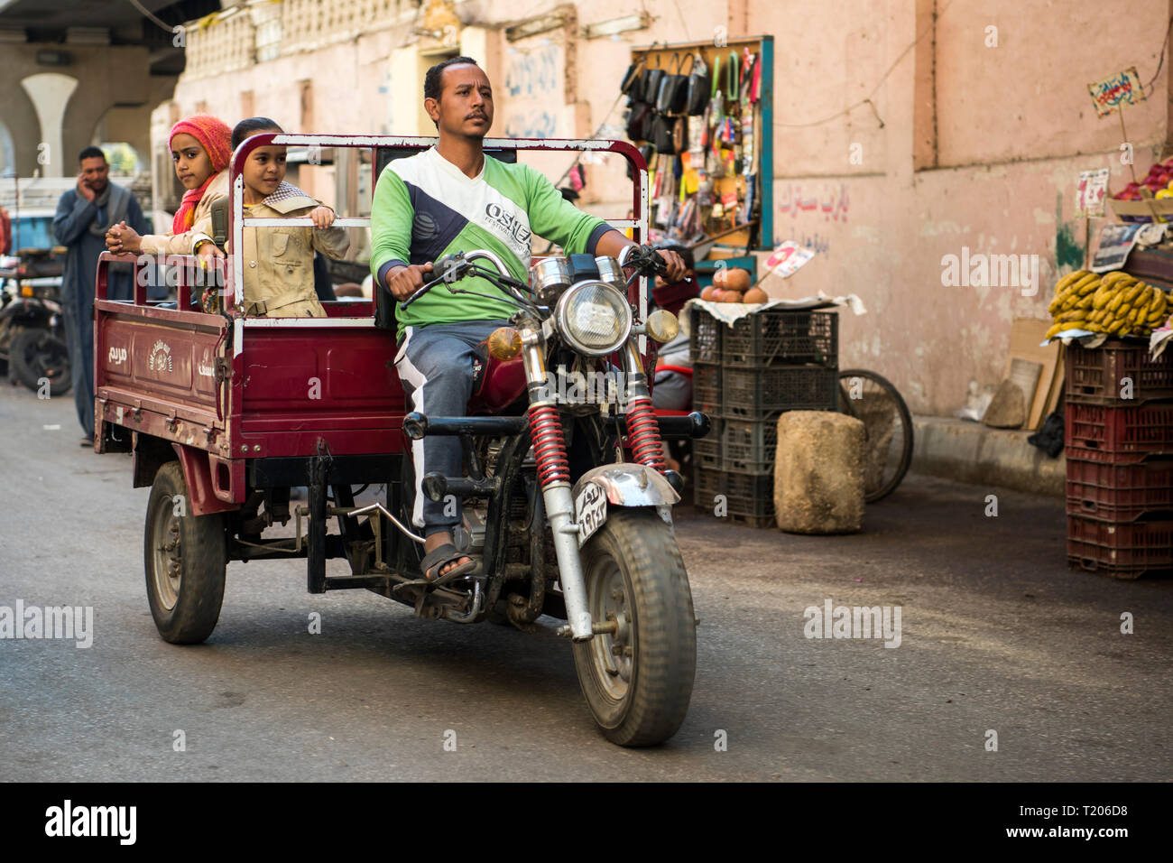 Ägypten, Luxor, Souk im Foto Stock