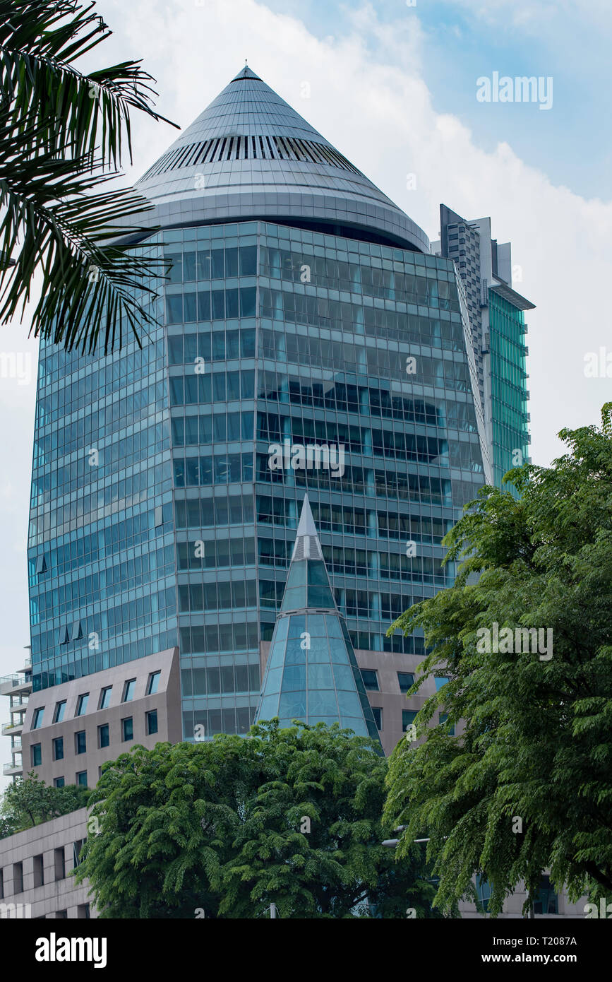 Il Wheelock edificio posto sull'angolo di Paterson e Orchard strade di Singapore Foto Stock