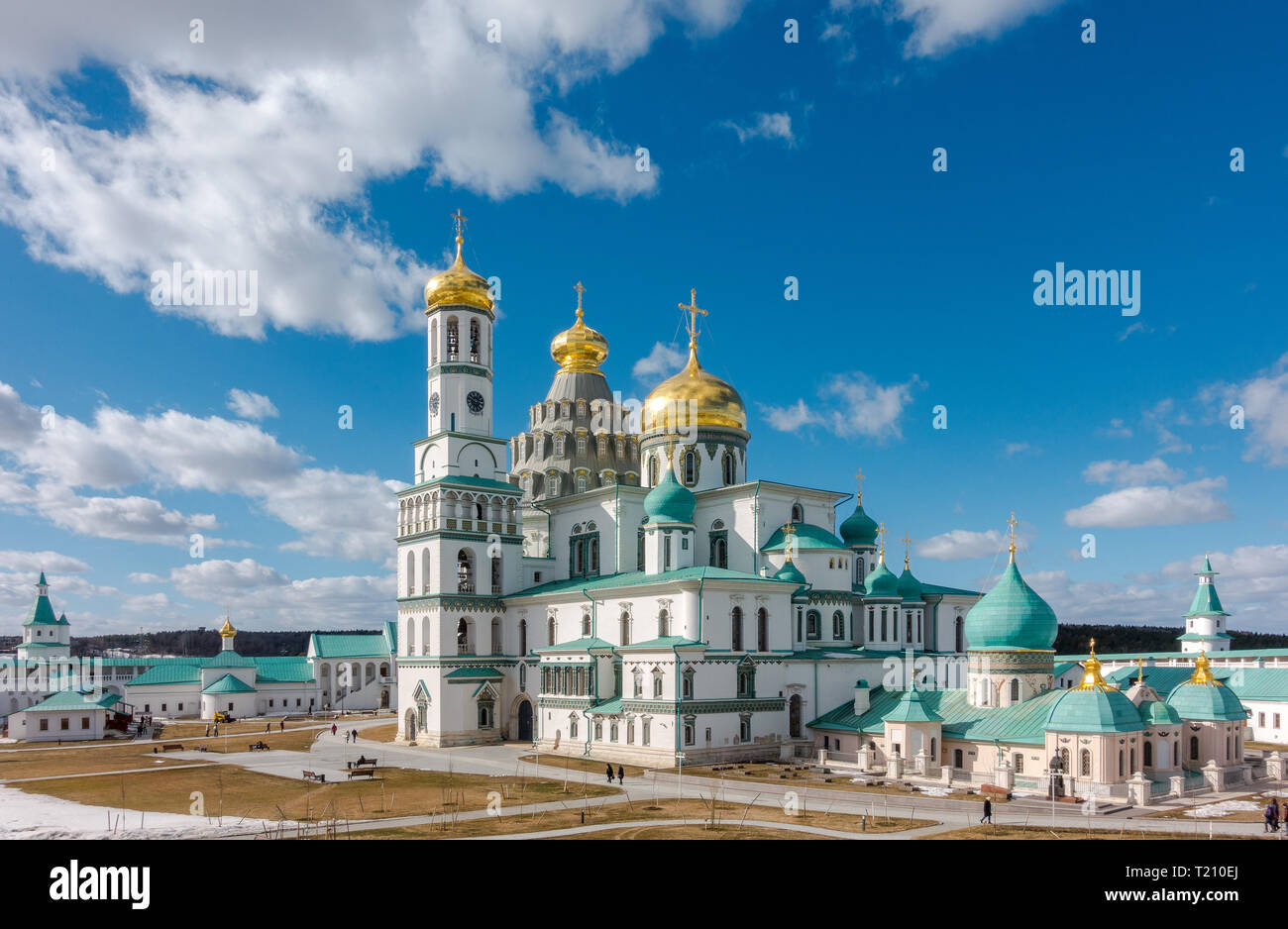 Vista della risurrezione Cattedrale della nuova Gerusalemme monastero, che è un monumento unico dell'architettura russa. Istria, regione di Mosca, Russia. Foto Stock