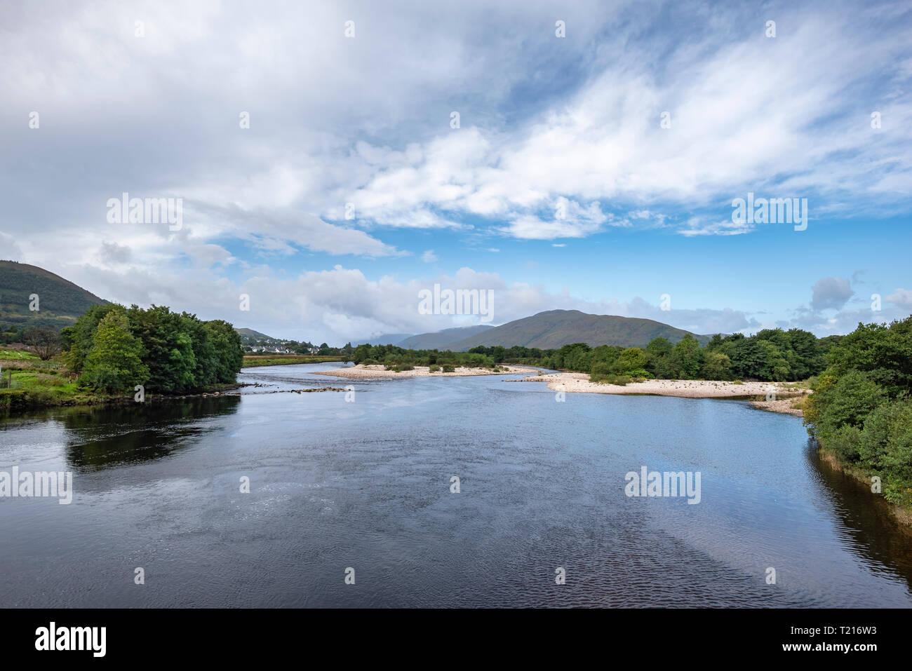 Regno Unito, Scozia, Highland, Fort William, Lochy fiume vicino a Inverlochy Foto Stock